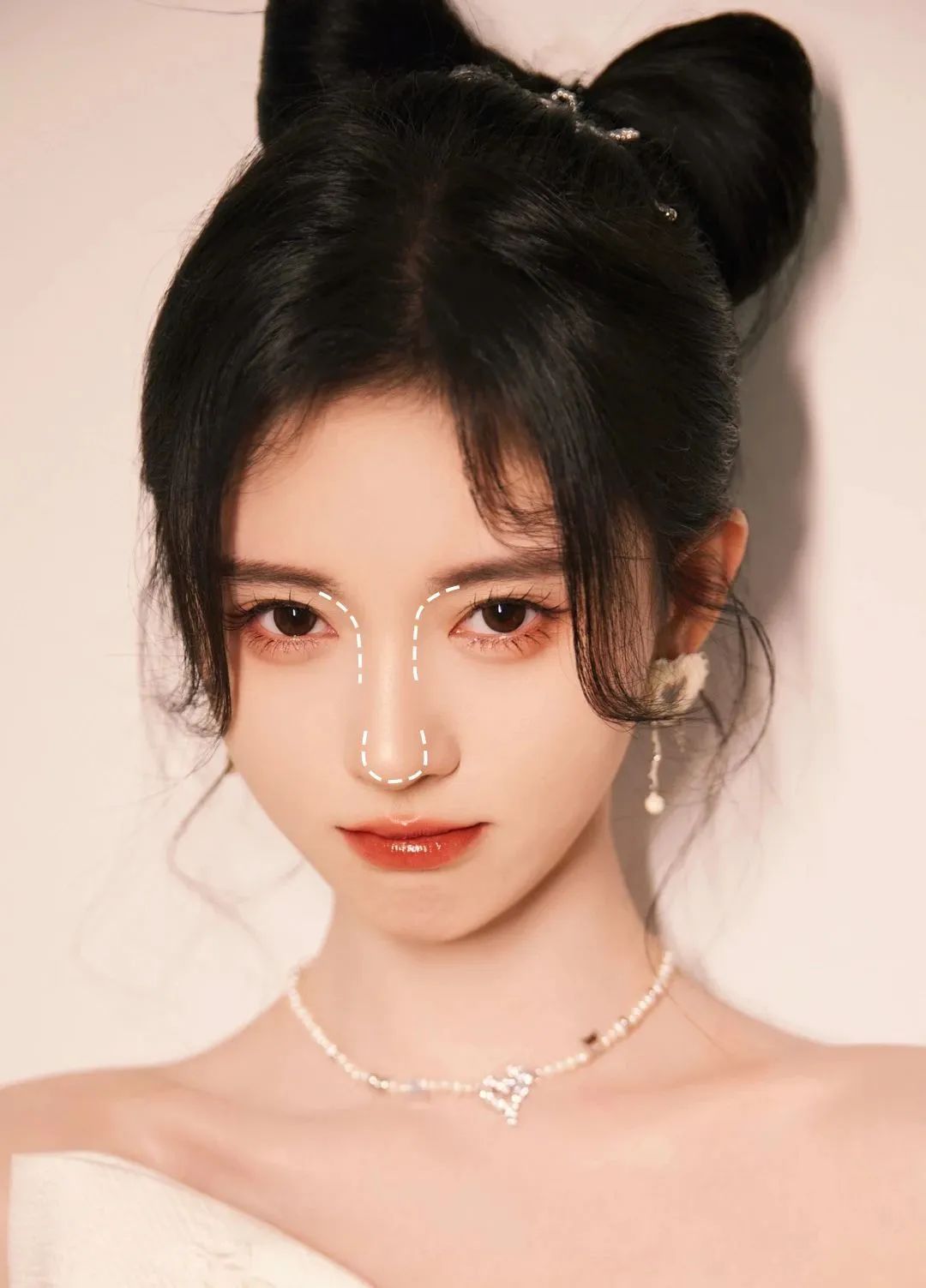 “素颜”和“化妆”穿同一件衣服有什么区别？看完我惊呆了