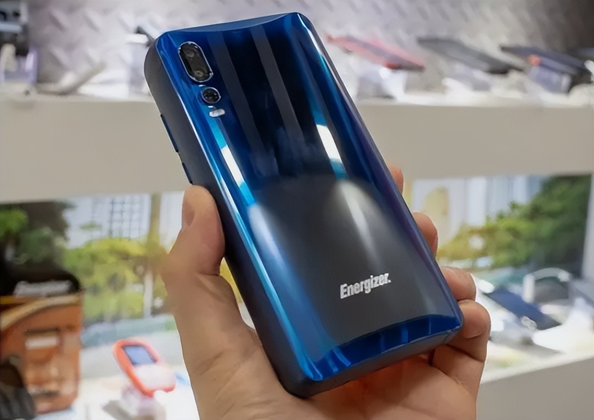 现在哪个品牌手机电池容量最大,目前手机电池最大容量有哪几款