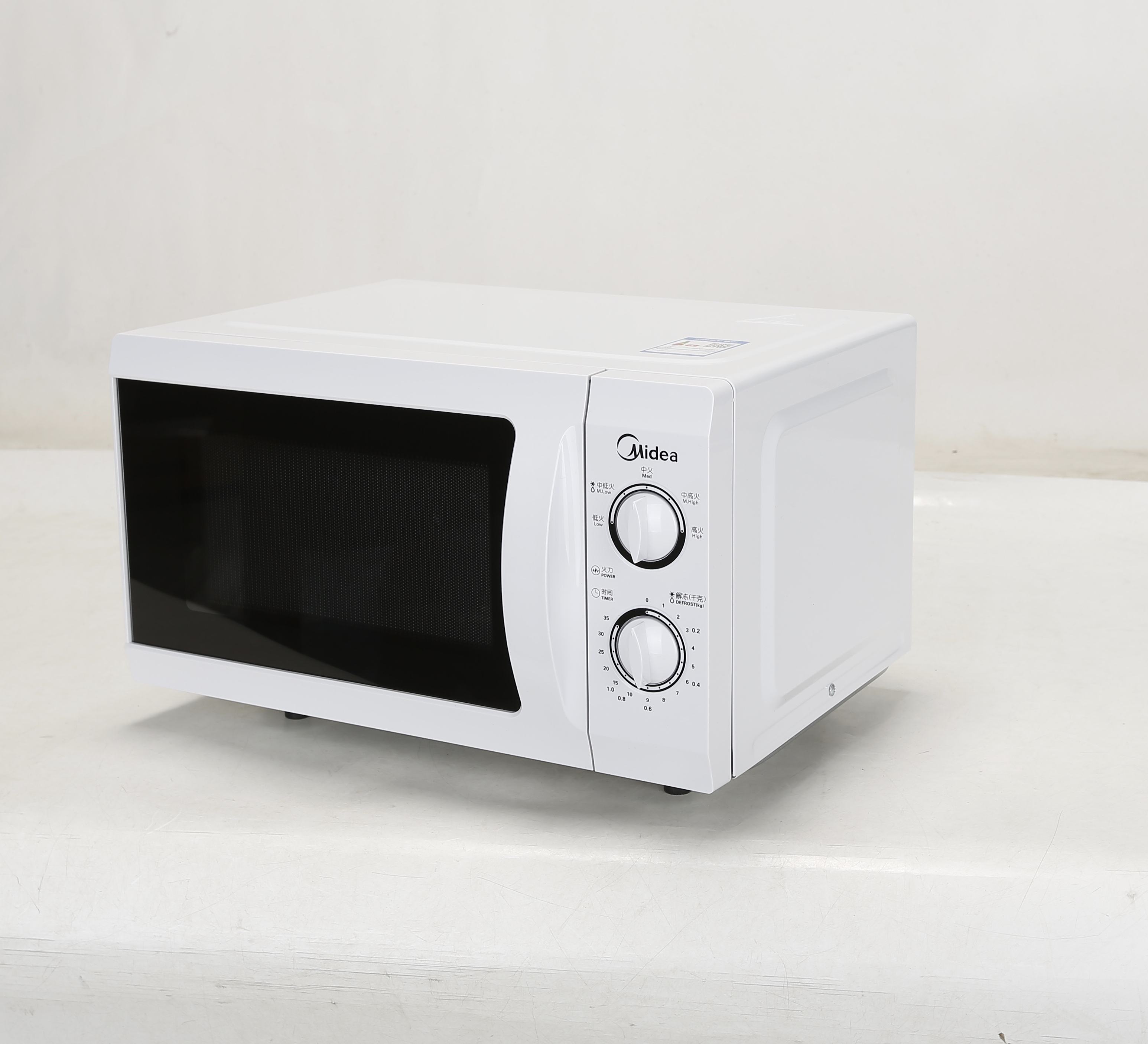 家电销售良心忠告：这5种家用电器，没必要买贵的，基础款就够了