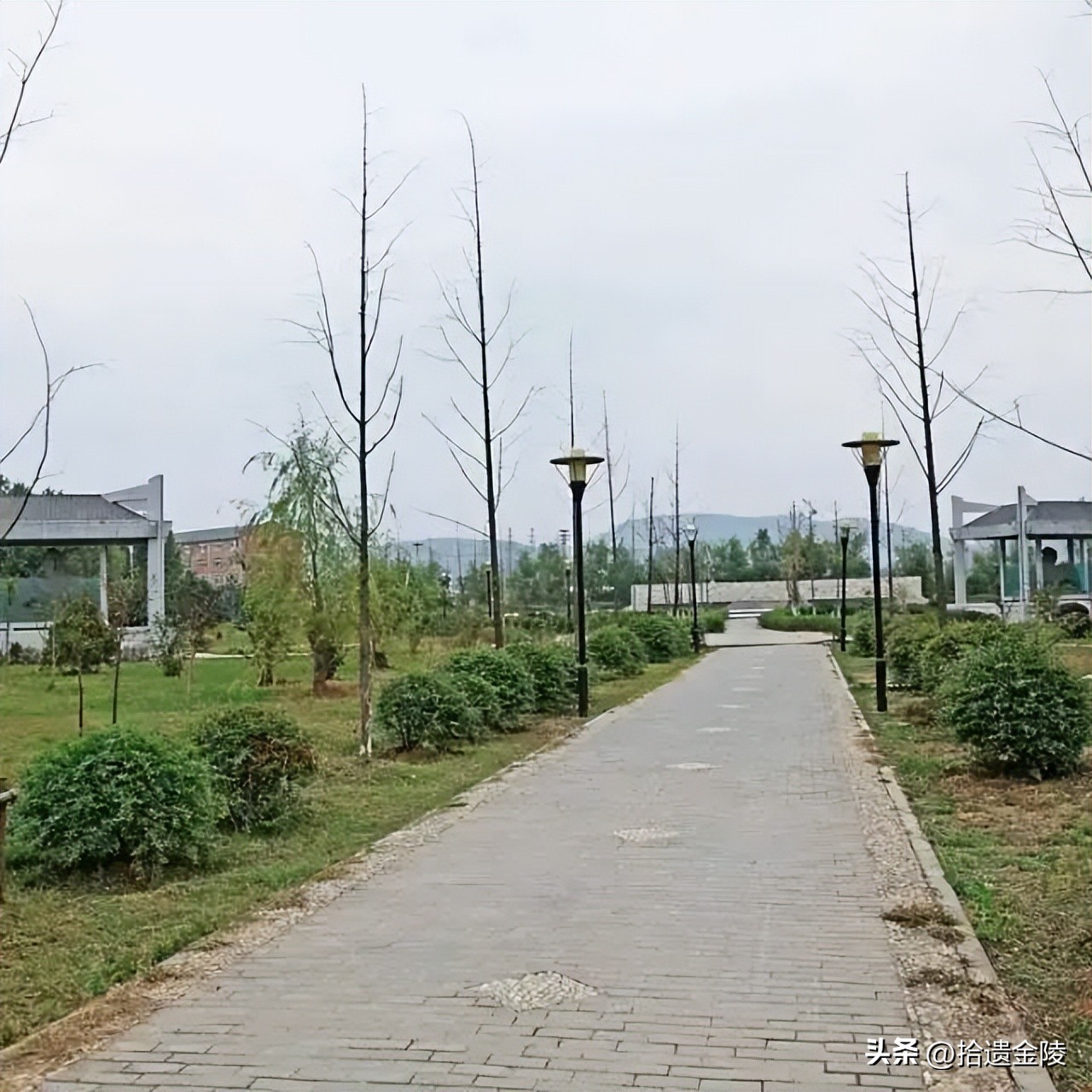 葬在北京中轴线上的帝王,南京最后一位皇帝