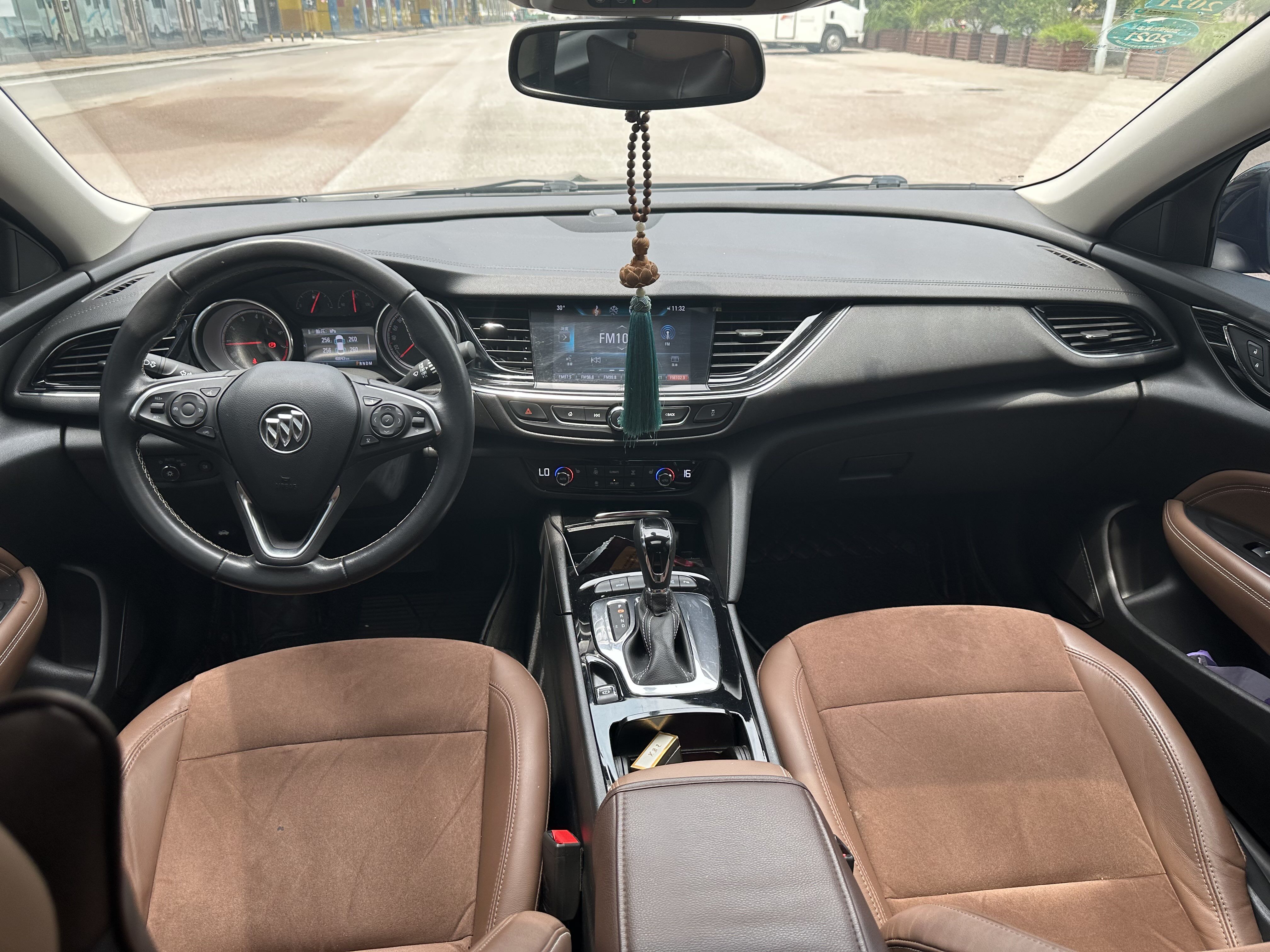 二手车捡漏的便宜车,二手b级车君威17款