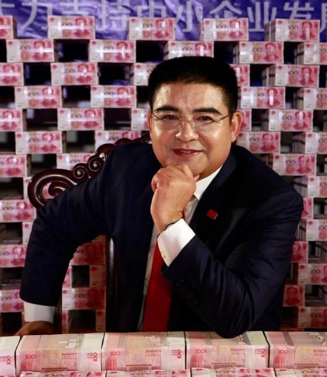 陈光标种田照片,捐了20亿的陈光标去哪了