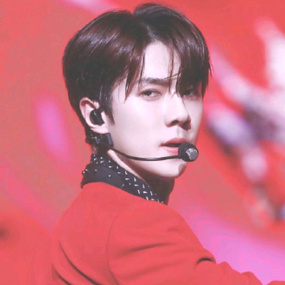 曾经很帅现在发福的男明星,曾经很胖的男明星现在很帅