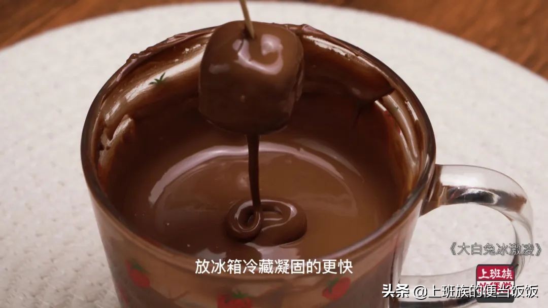 家庭自制冰激凌简单做法维语版,奶香浓郁的冰激凌怎么做