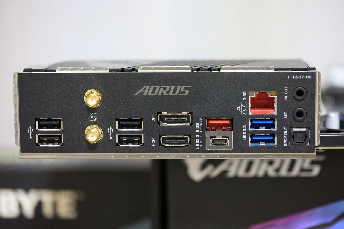 技嘉b660m小雕bios升级13代,技嘉b660maoruselite小雕评测