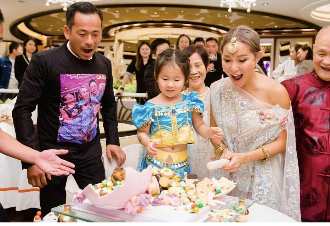 洗米华和赌王何鸿燊谁有钱,洗米华和赌王何鸿燊