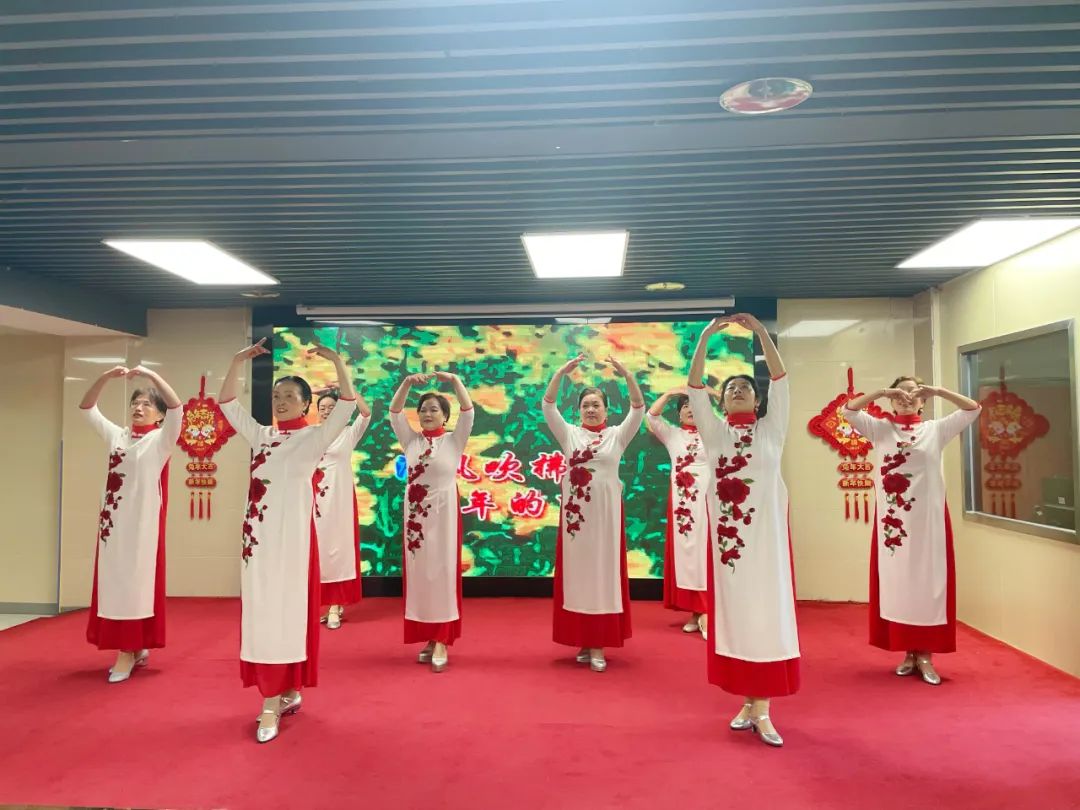 福享天年！我和春天有个生日会！