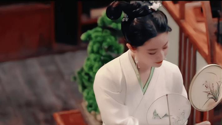 被刘亦菲美貌震惊的片段,被刘亦菲的美醒的一天