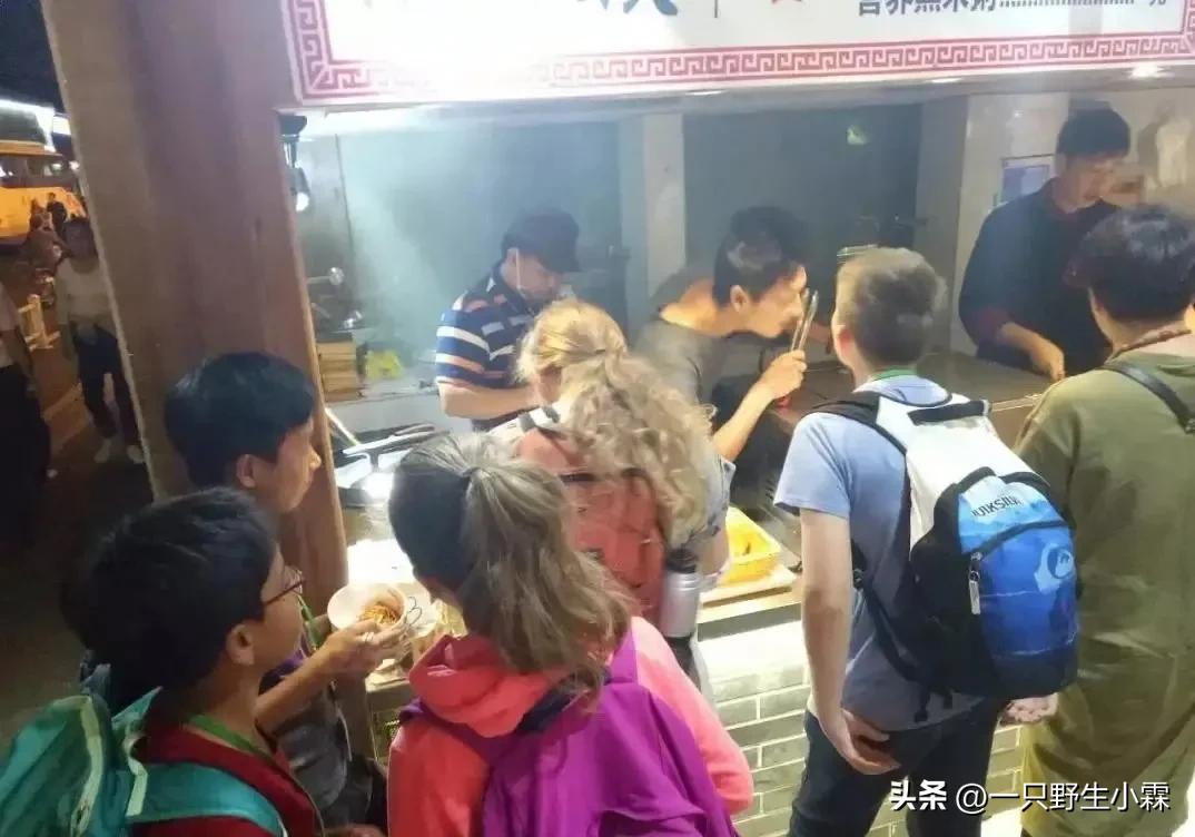 我90后，大学休学，意外到非洲年赚100万，如今开公司人生开挂了