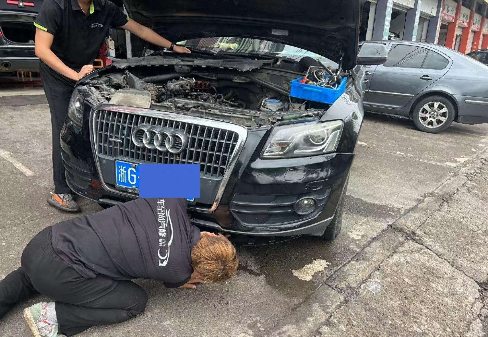 奥迪q5爆水管原因,奥迪q5落水