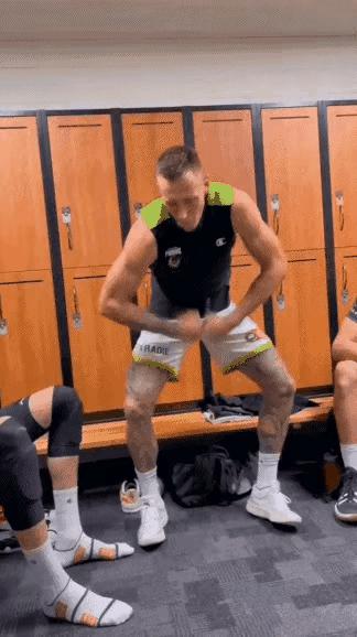 周琦能力仍然碾压刘传兴,周琦今日精彩表现