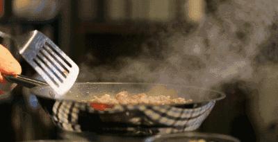 如何清洁油烟机污垢最有效,清洁油烟机小窍门用什么方法