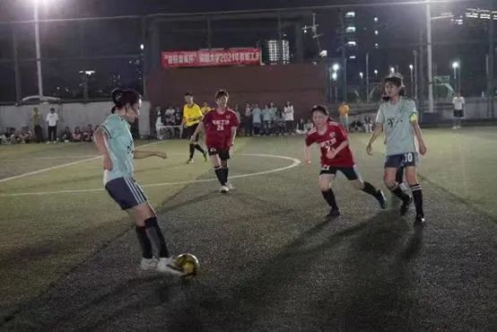 深圳大学足球校队,校园足球氛围最好的大学