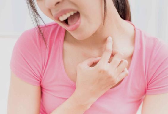 脖子上小肉粒可以揪下来,脖子上长的小肉粒自己揪掉可以吗