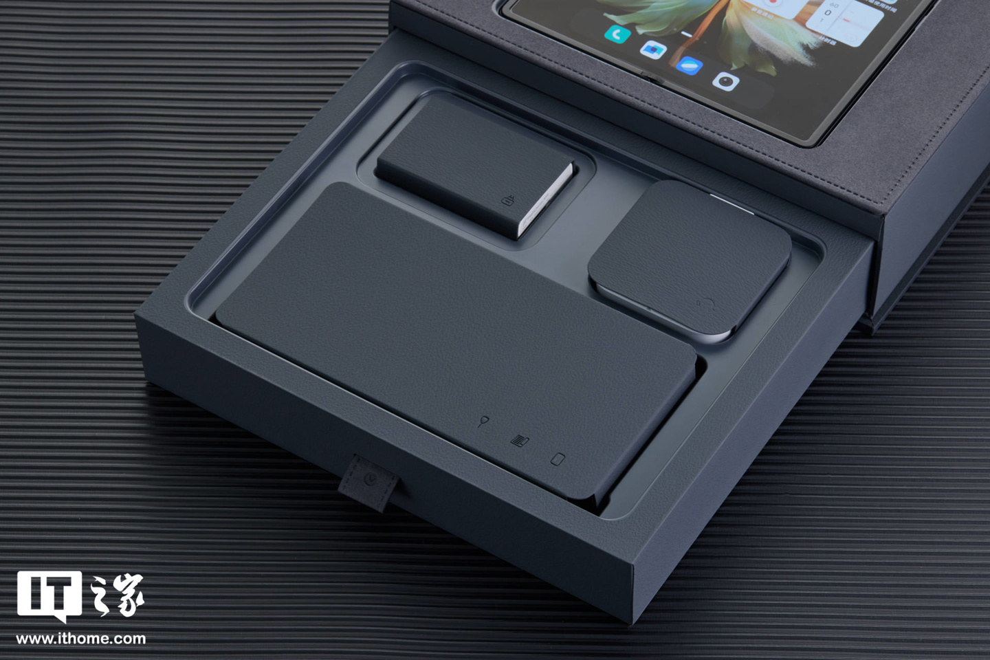 vivoxfold折叠屏评测,vivoxfold对比华为matex2