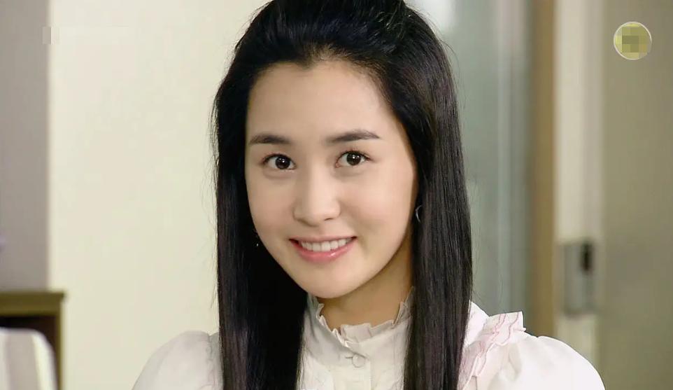 整容整毁的女明星对比照,整容失败女明星今昔对比