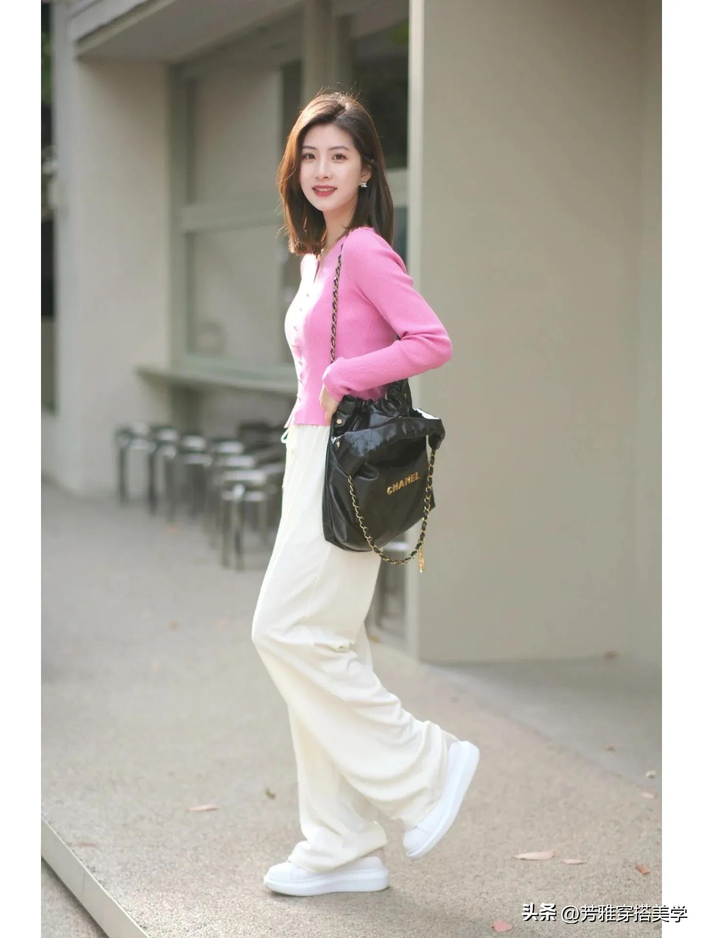 针织衫阔腿裤年轻又有女人味,搭配阔腿裤的针织衫高端