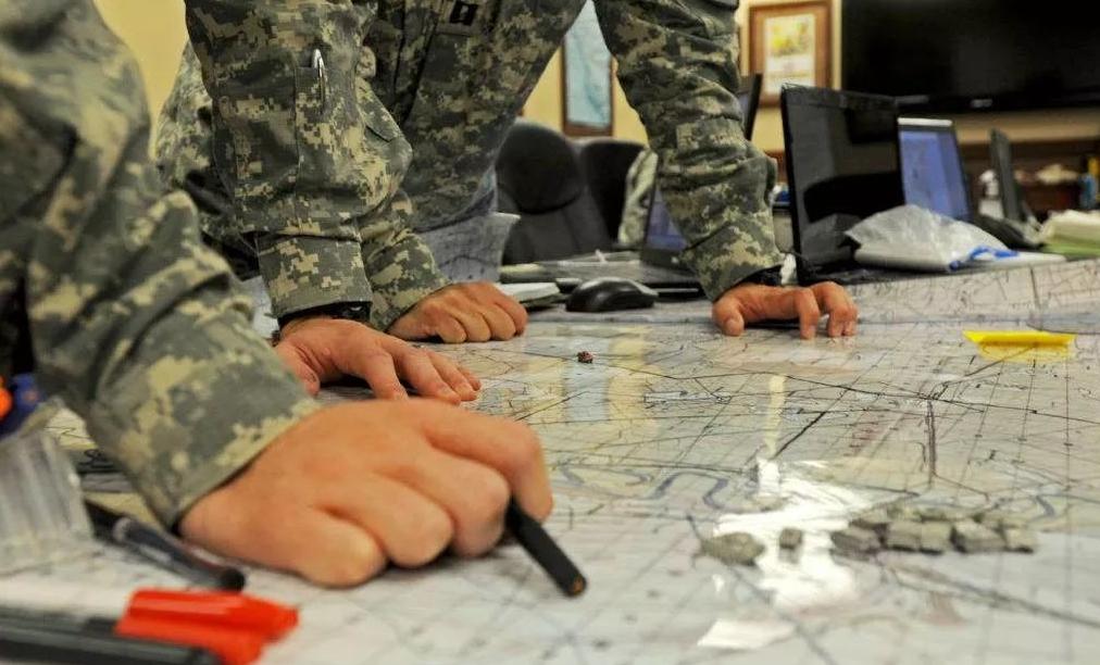 法媒：若美军出兵干涉，中国第一波导弹，会摧毁美40亿美元资产！