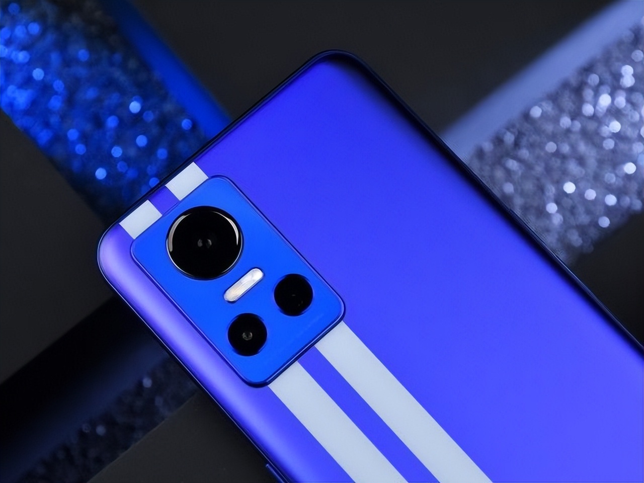 真我手机最值得买的是哪一款,真我手机目前最具性价比是哪款