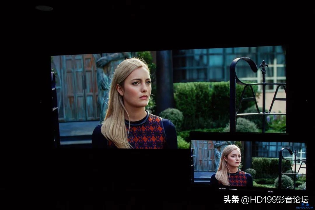 jvcn98和jvcn118实际效果差别大吗,jvcn118配什么幕布