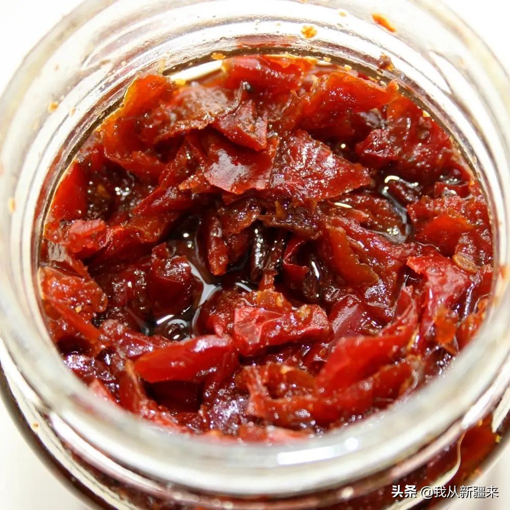 又到了临走前妈妈偷偷在我的包里硬塞一瓶酱的时候