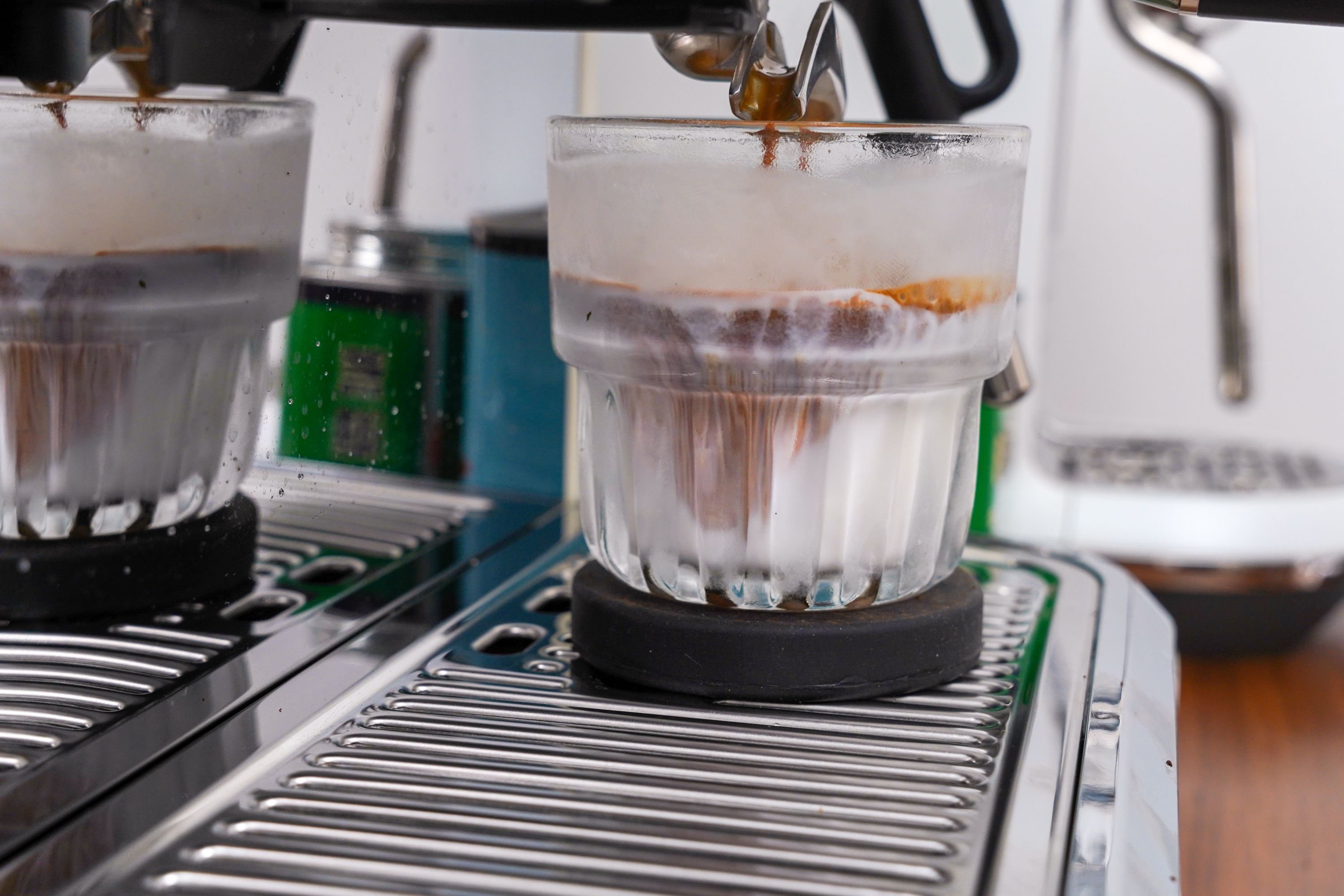 轻松玩转半自动咖啡机！一文搞懂半自动咖啡机的选购、使用与维护