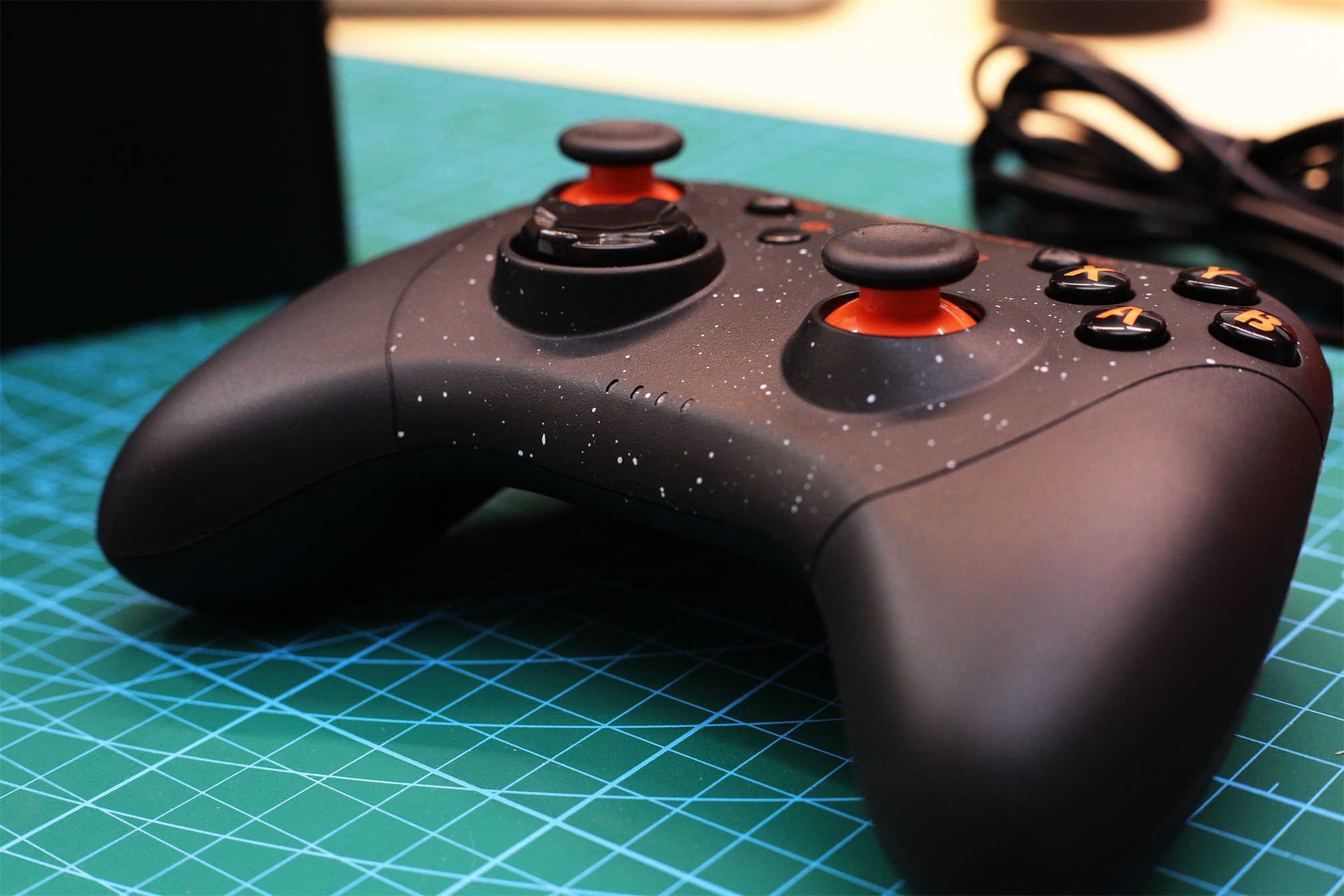 达尔优h101xbox有线手柄,达尔优h101手柄支持的游戏