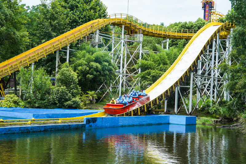 安吉中南百草园二天一夜攻略,安吉中南百草原刺激游乐项目