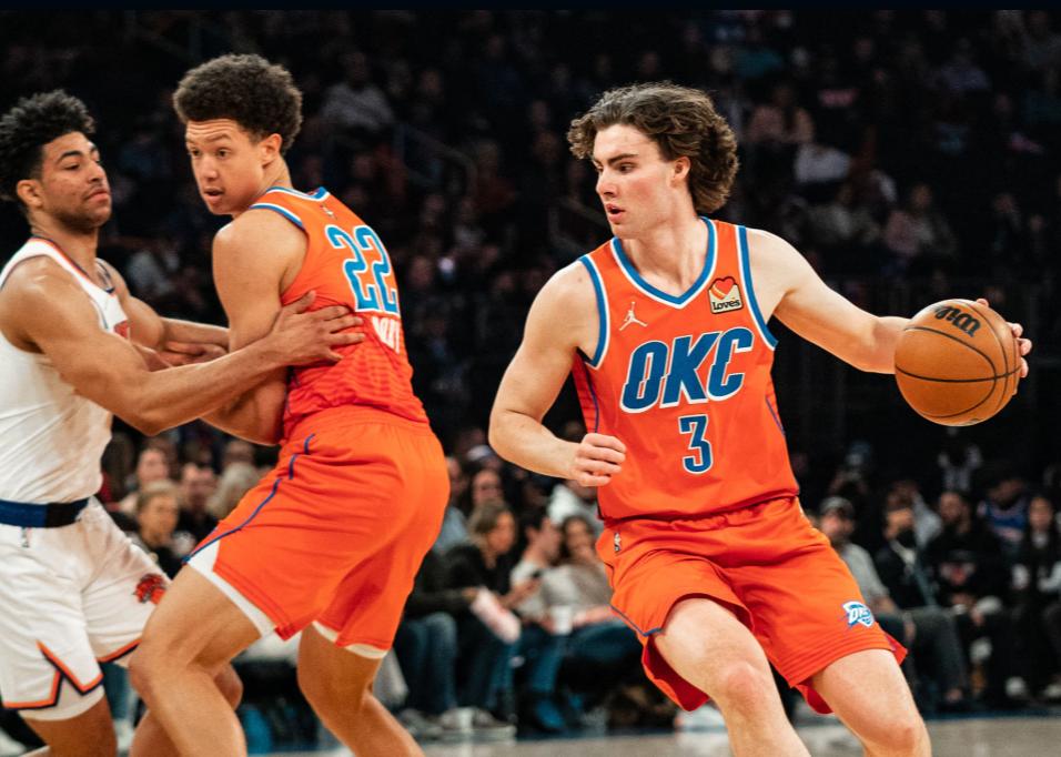 8分2板火箭加盟雷霆,有望加盟火箭的球员