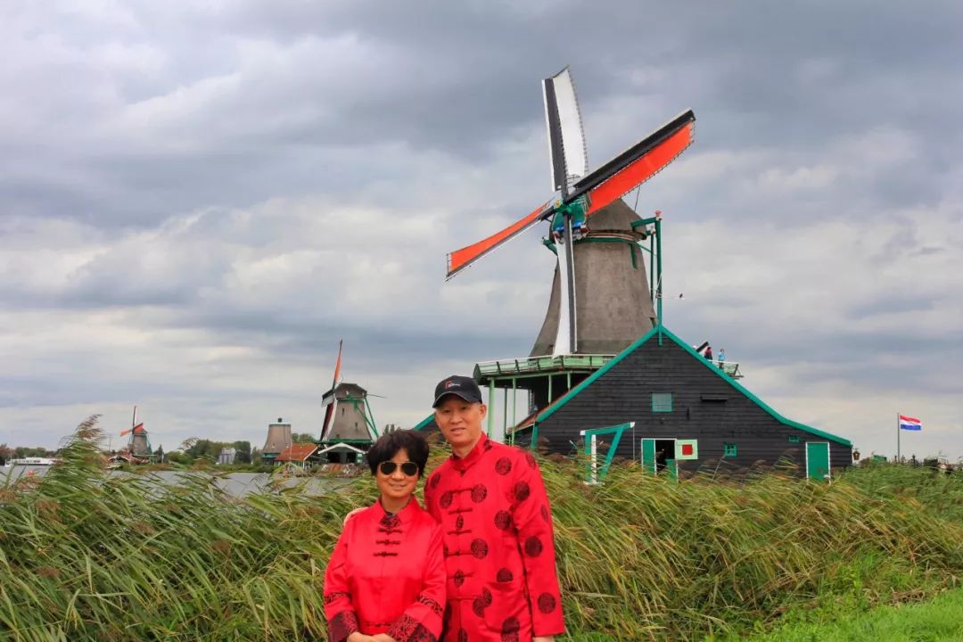 开车去欧洲第23集:在阿姆斯特丹*灯区红**,2名荷兰壮汉挑衅被我怼