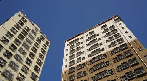 大落地窗和一般窗户对比,有没有必要装大玻璃落地窗