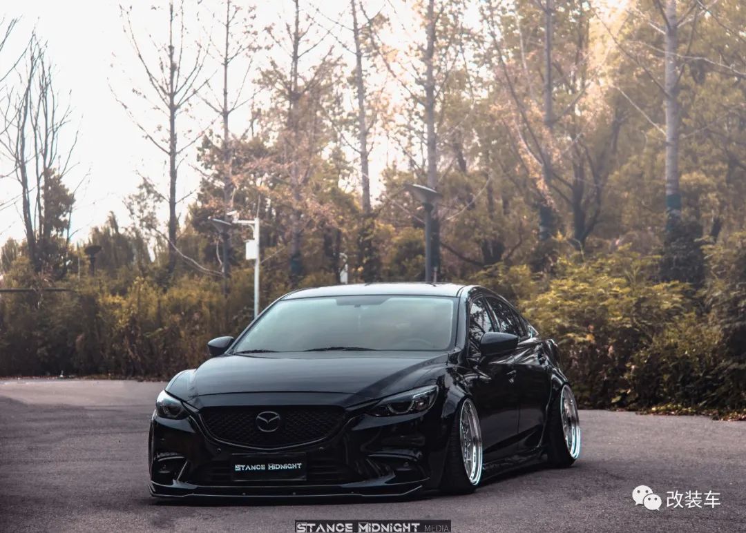 阿特兹超大气,阿特兹车身稳重