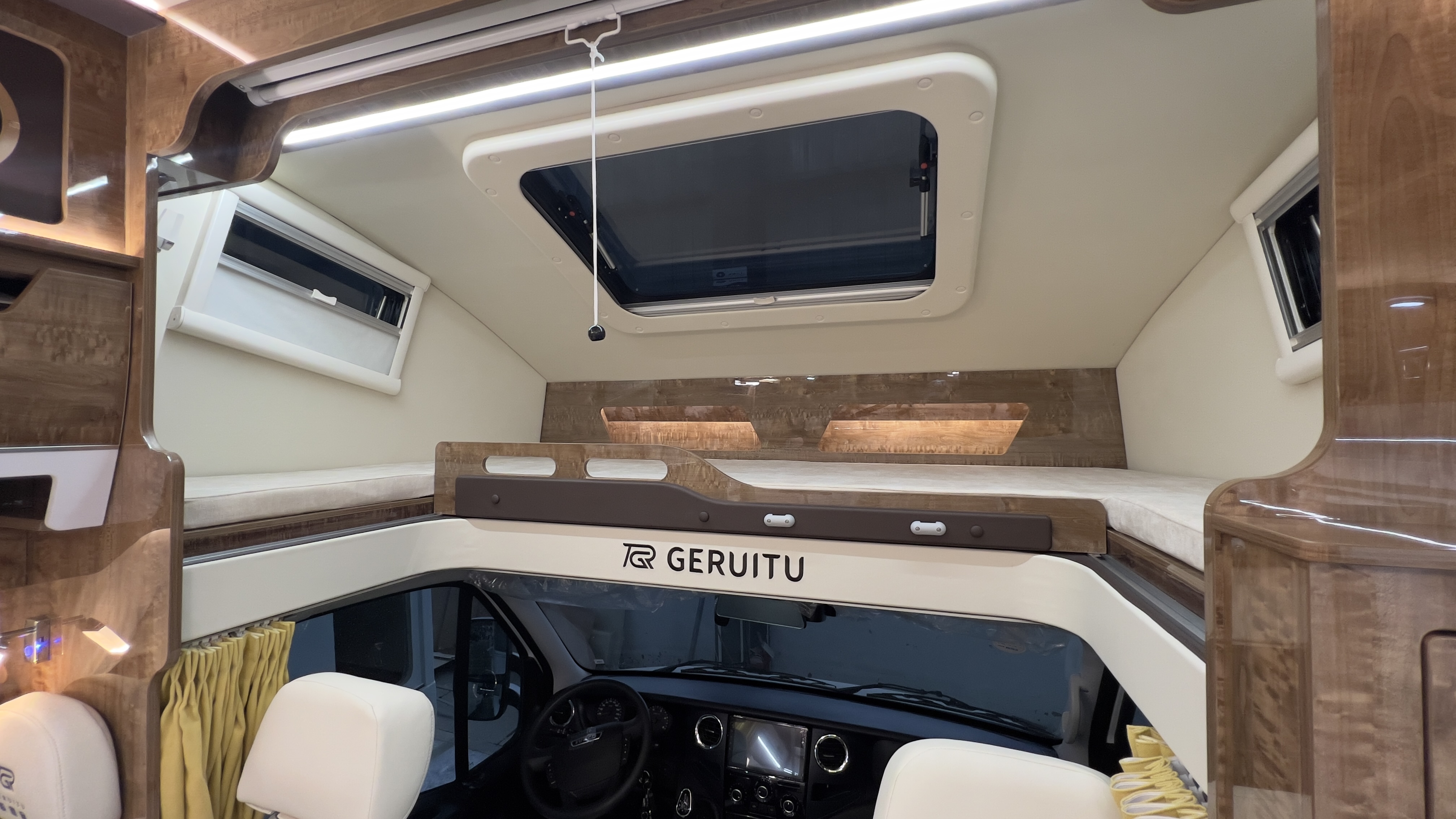 星辰歌睿途房车,歌睿途房车T型