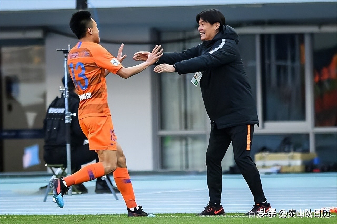 郝伟谈鲁能比赛视频,郝伟为鲁能成功打造出进攻新核心