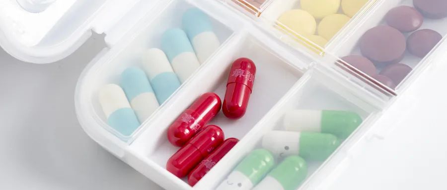 抗肿瘤药的不良反应有哪些 (抗肿瘤的药为什么吃了不能停)