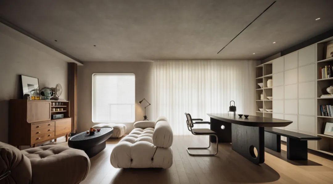 4个设计师设计办公台布局,设计师最佳农村房屋设计