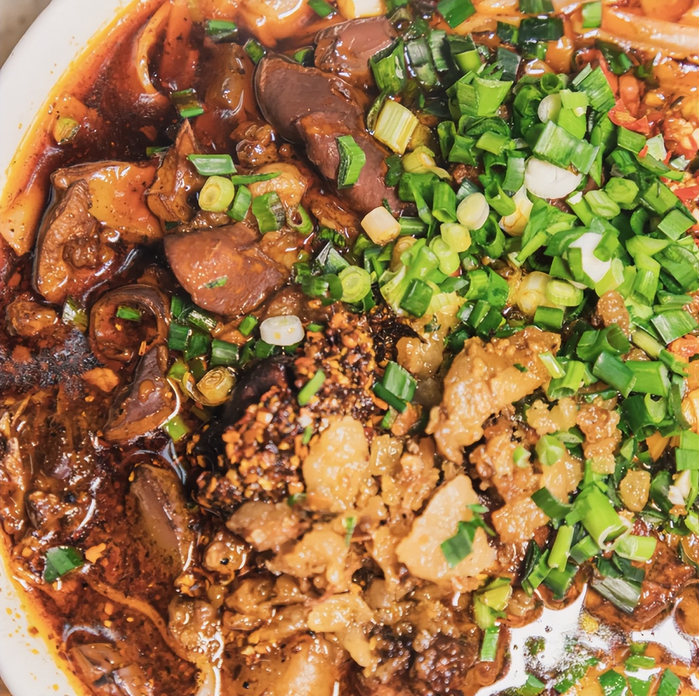 昆明美食推荐南屏街米线,云南米线美食攻略