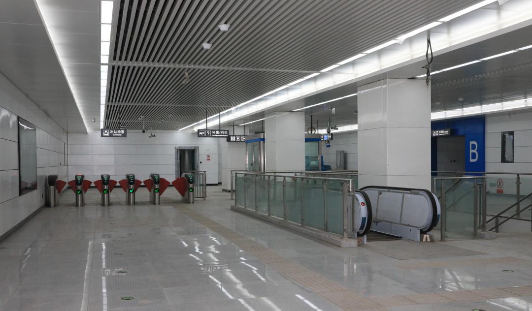 地铁2号线二期后通段建成投用,地铁二号线二期什么时间开通