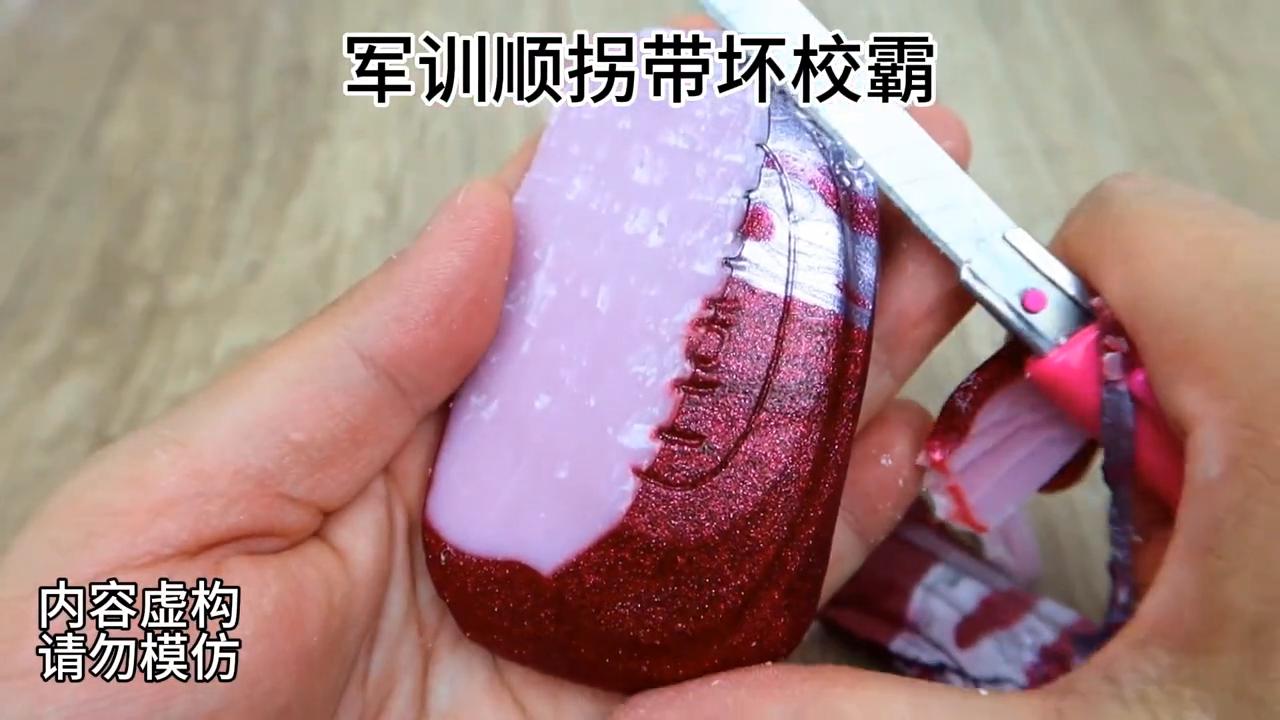 顺拐搞笑瞬间,顺拐搞笑名场面