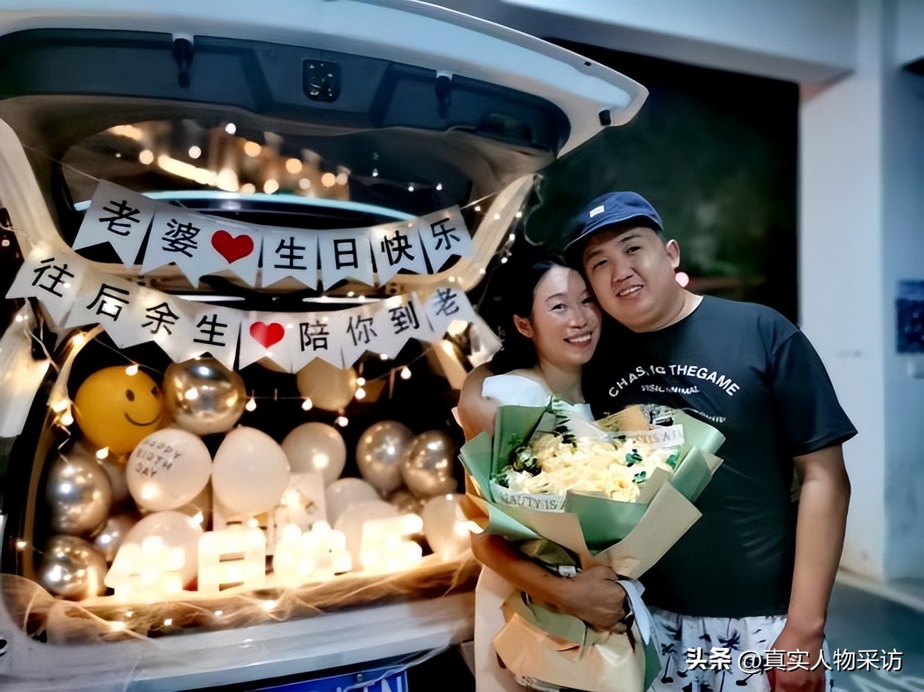 我,离异后摆地摊还债,意外被小15岁小伙追求,开启人生第二春