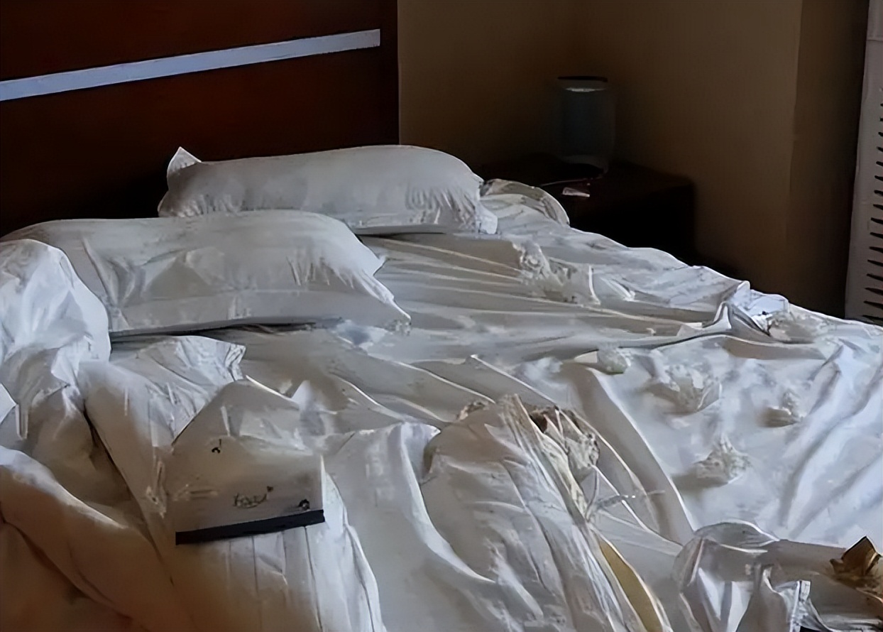 19岁女大学生遇害监控曝光,山西女大学生酒吧被害视频