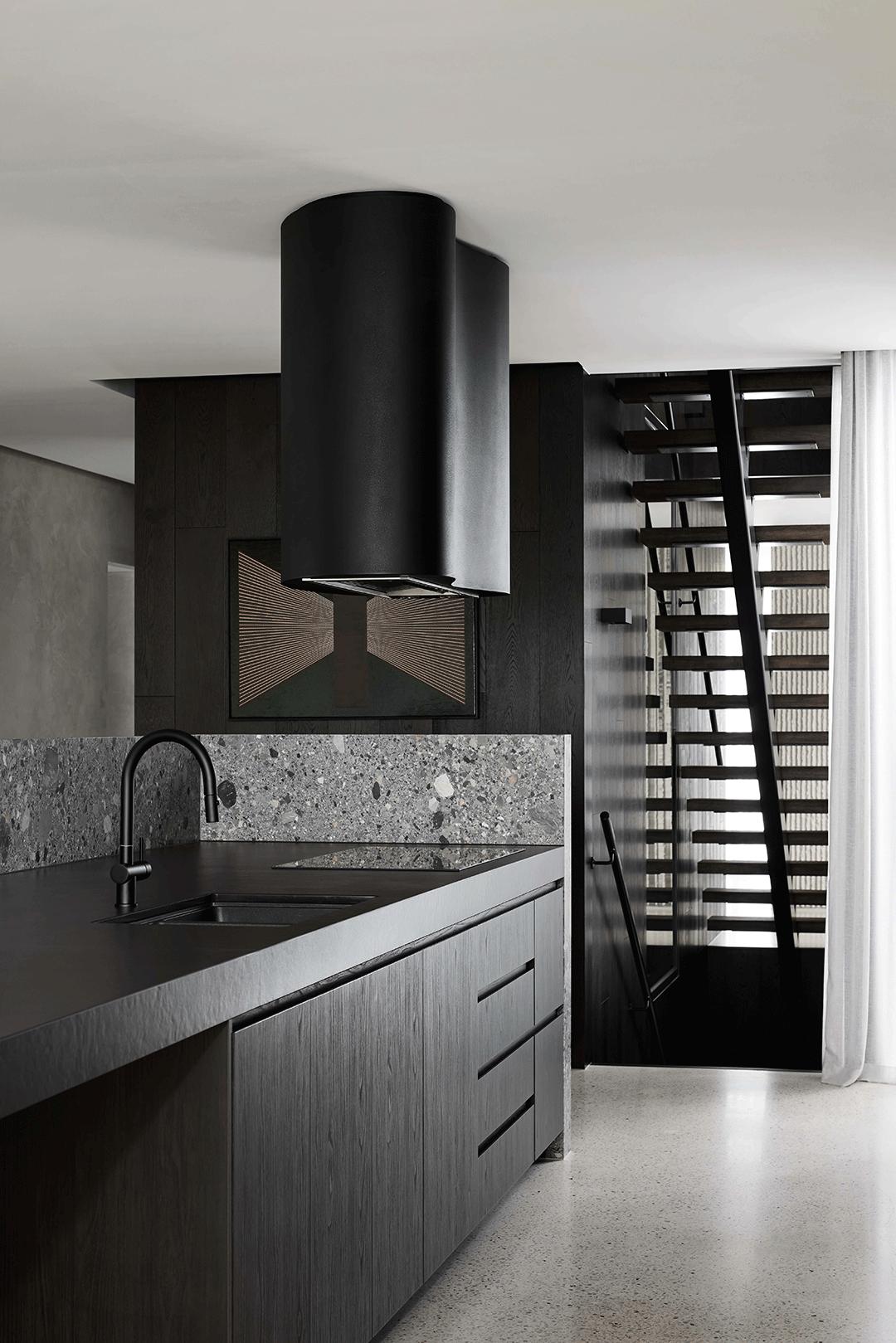 花园式极简清水混凝土别墅,混凝土极简别墅