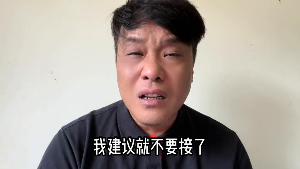摄影海报被骂,怒怼婚礼摄影