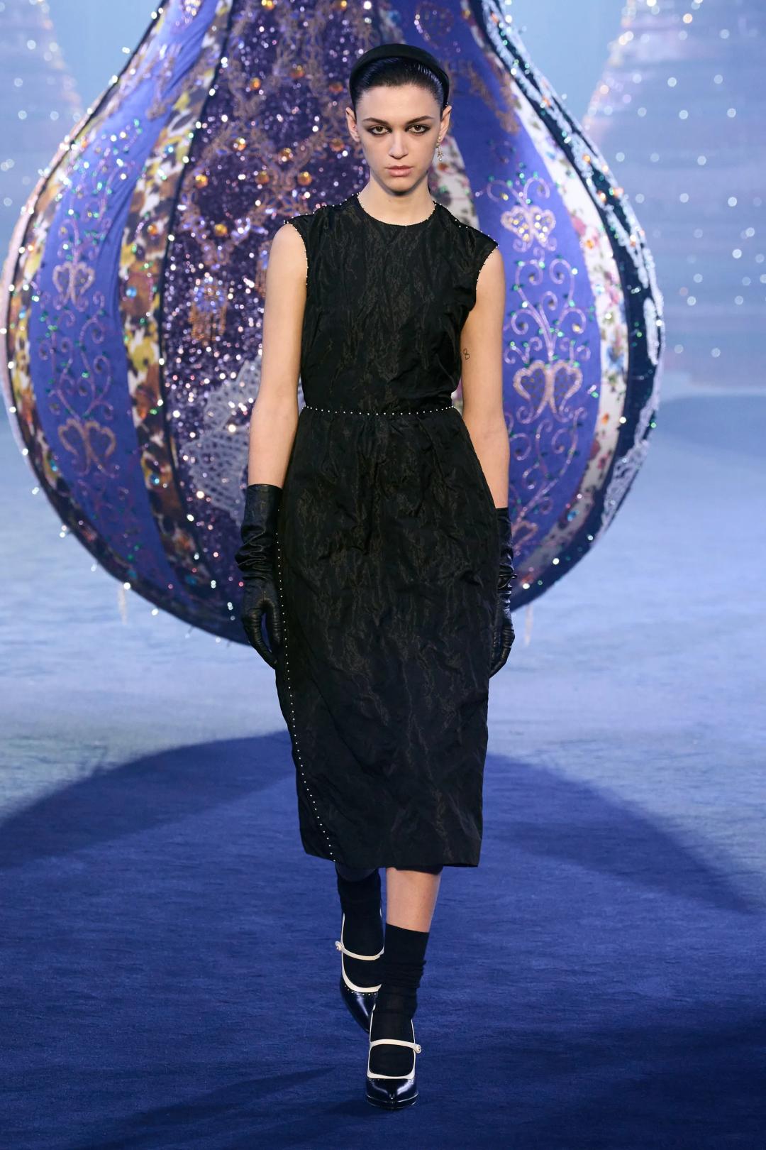 2023秋冬伦敦时装周收官,2022秋冬巴黎时装周什么时候开始