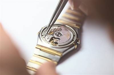 守护时间：我在这里修钟表