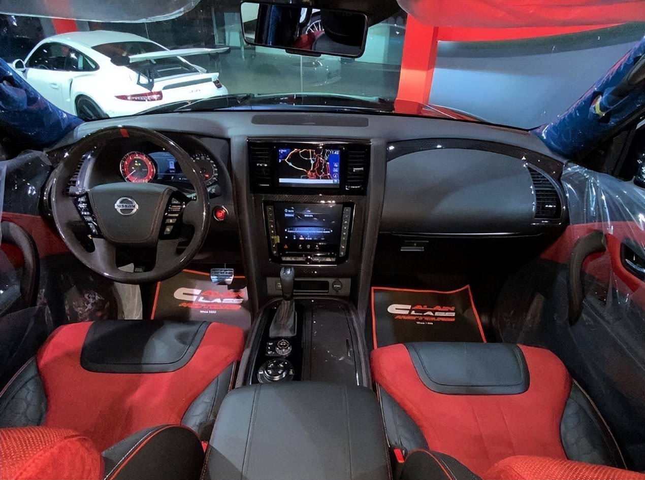 途乐跟陆巡综合对比尺寸,途乐和陆巡最大的区别