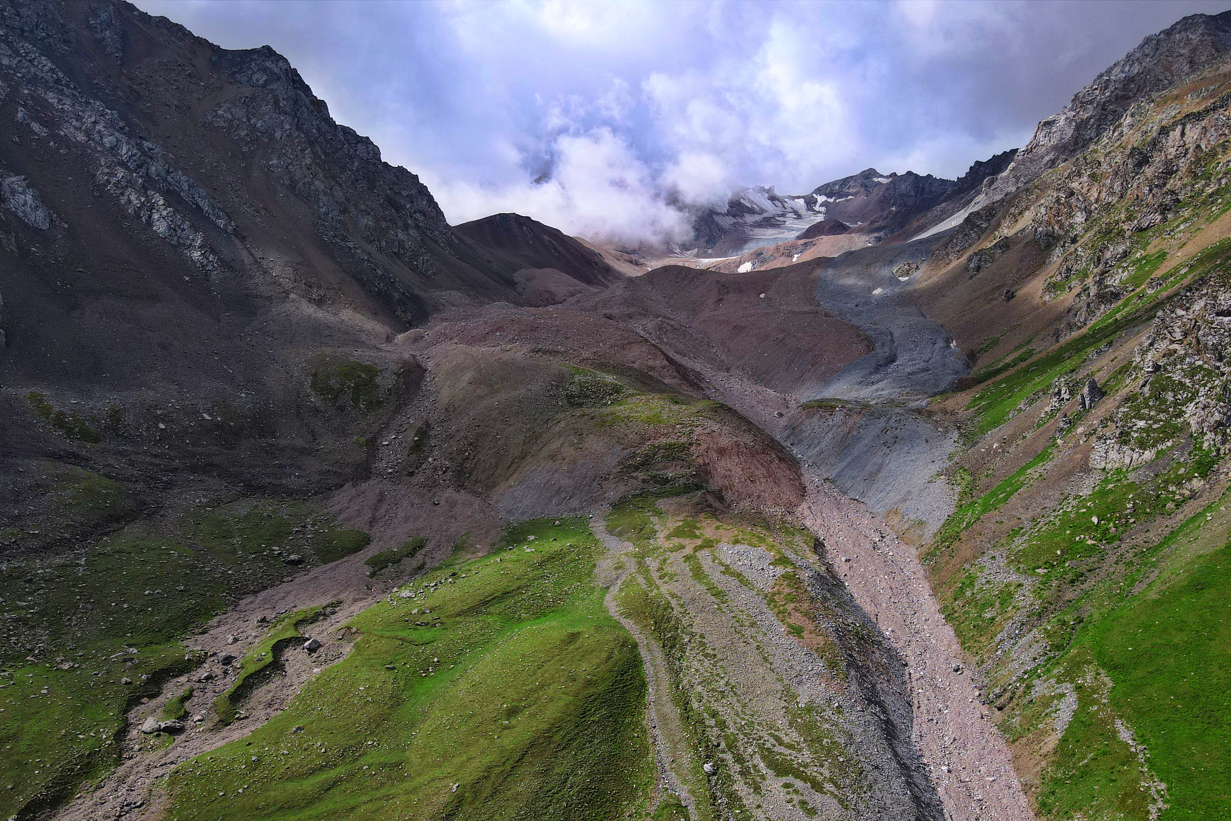 伊犁那拉提草原玩的有啥,伊犁那拉提草原是几级旅游景点
