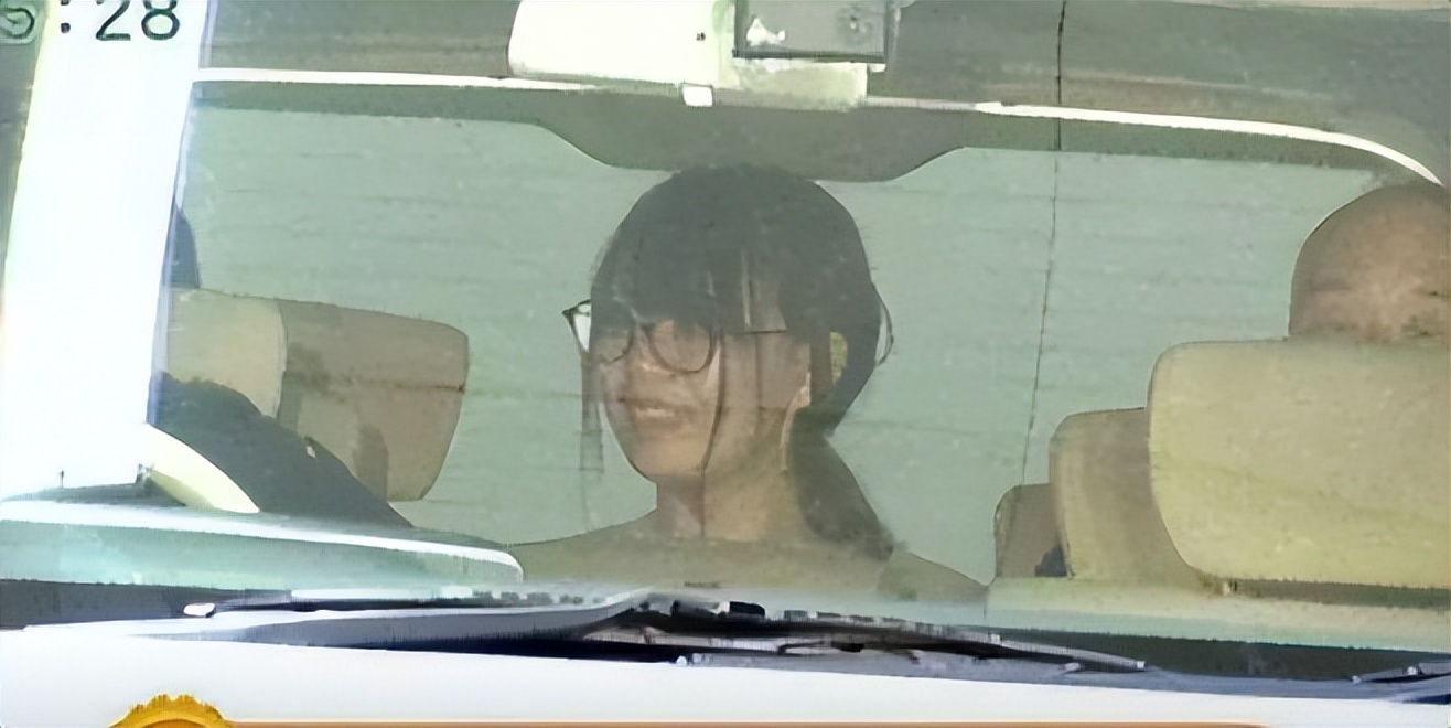 你跟他谈感情，他骗你下海，日本牛郎的真实面目，恶心又可怕