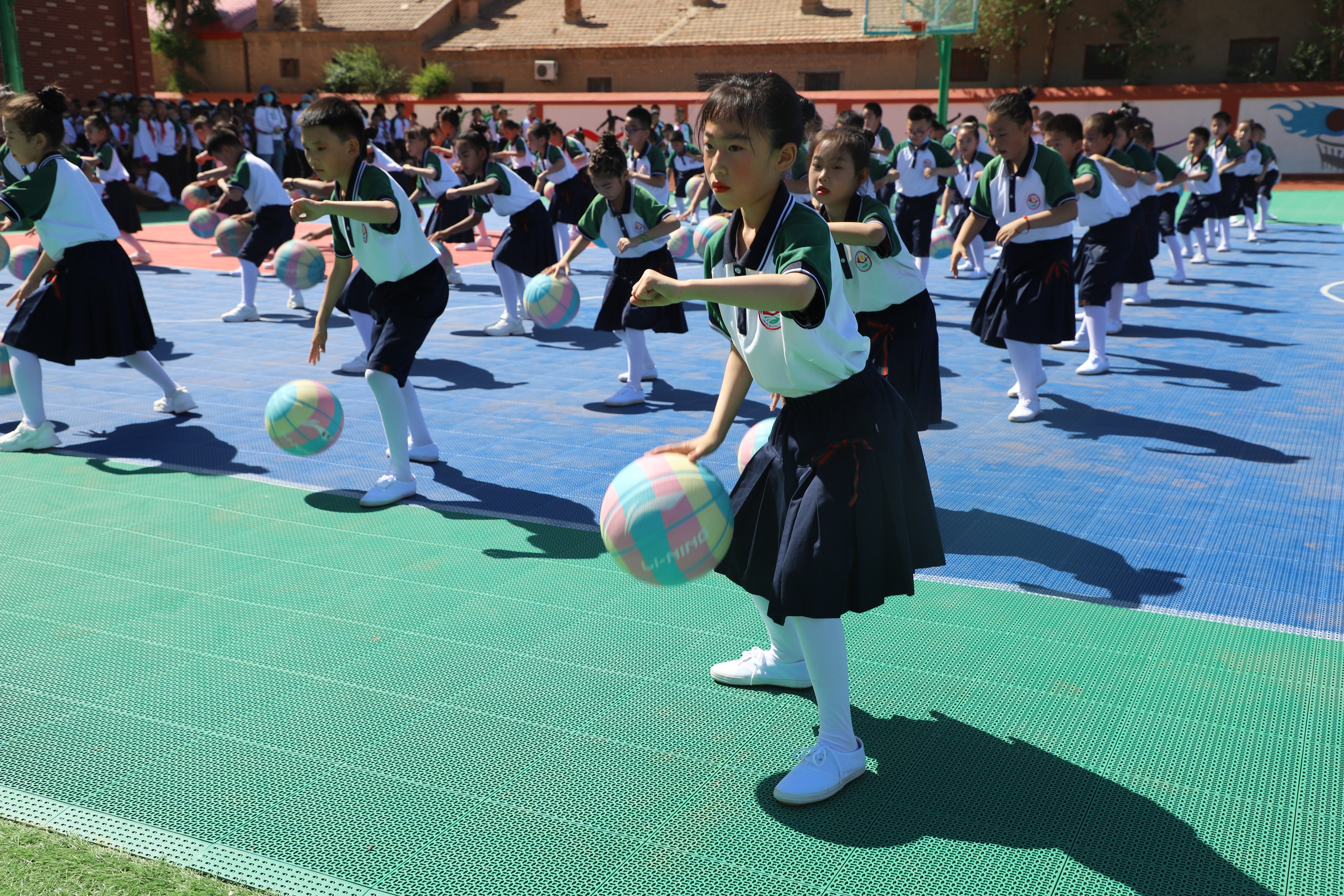 喜迎二十大争做好队员六一直播,内蒙古喜迎二十大共筑强军梦