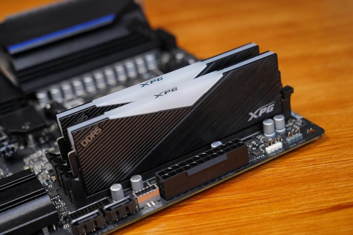 锐龙55600x游戏本,锐龙55600g可以玩什么游戏